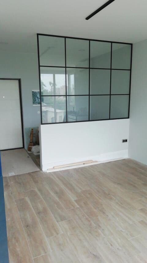 glass partitions from tempered glass фото 10