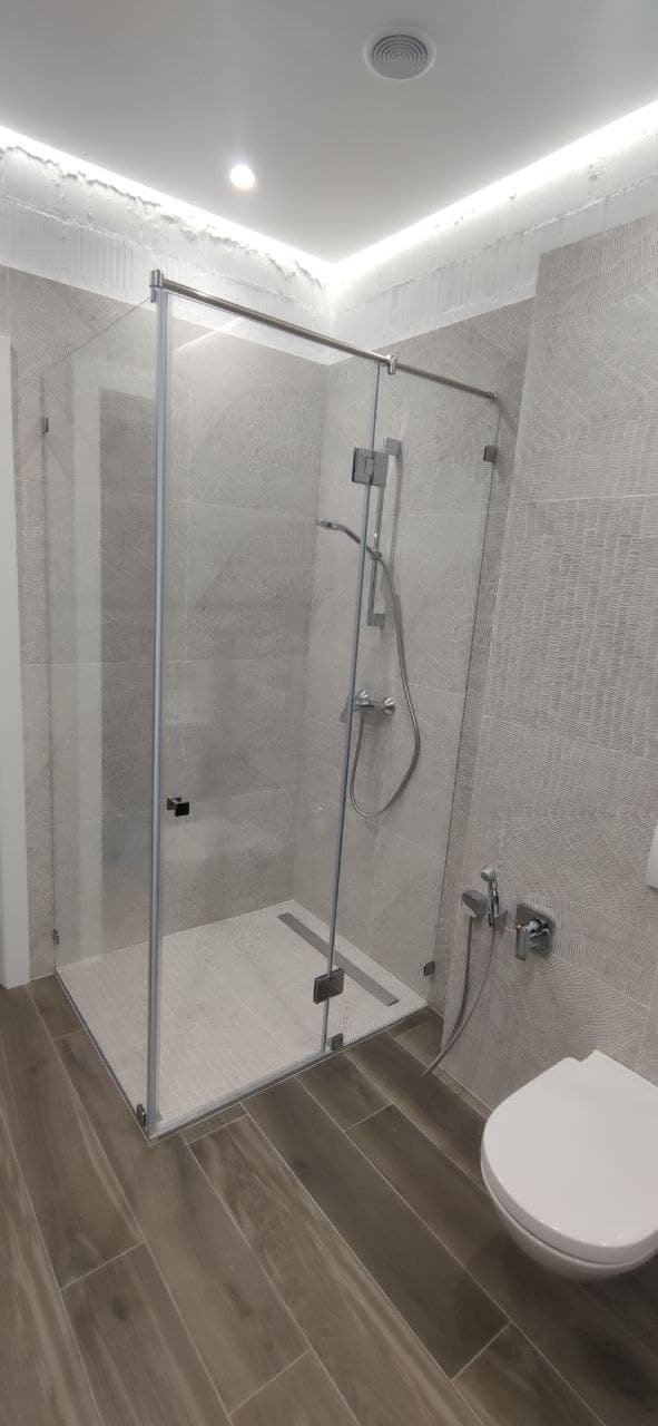 shower cabins with hinged doors фото 7