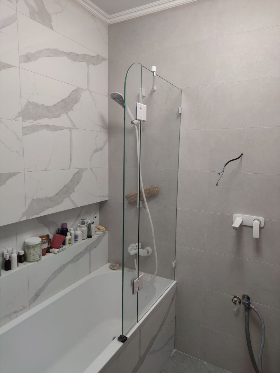 стеклянная шторка для ванной фото 8